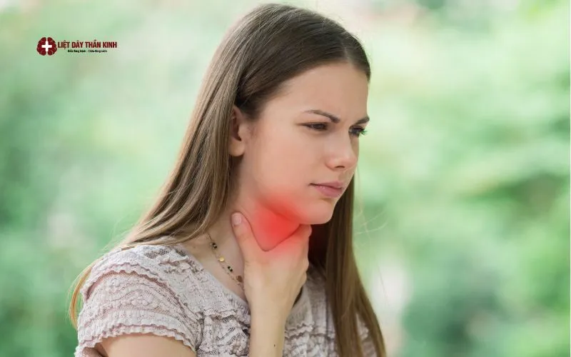 Triệu chứng rát bỏng ở vùng mặt, cổ họng có thể là dấu hiệu đau dây thần kinh số 9